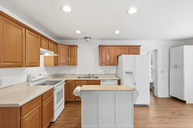 $350,000 | 2590 Otranto Road, North Charleston, SC 29406