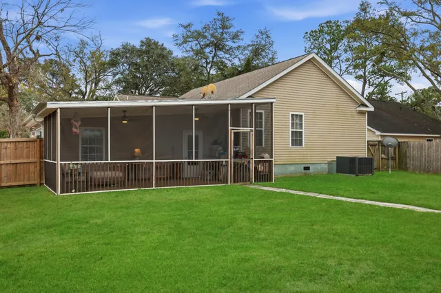 $350,000 | 2590 Otranto Road, North Charleston, SC 29406