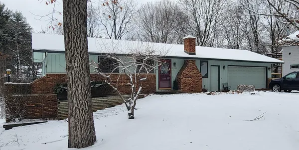 W11060 Deer Run Drive, Lodi, WI 53555