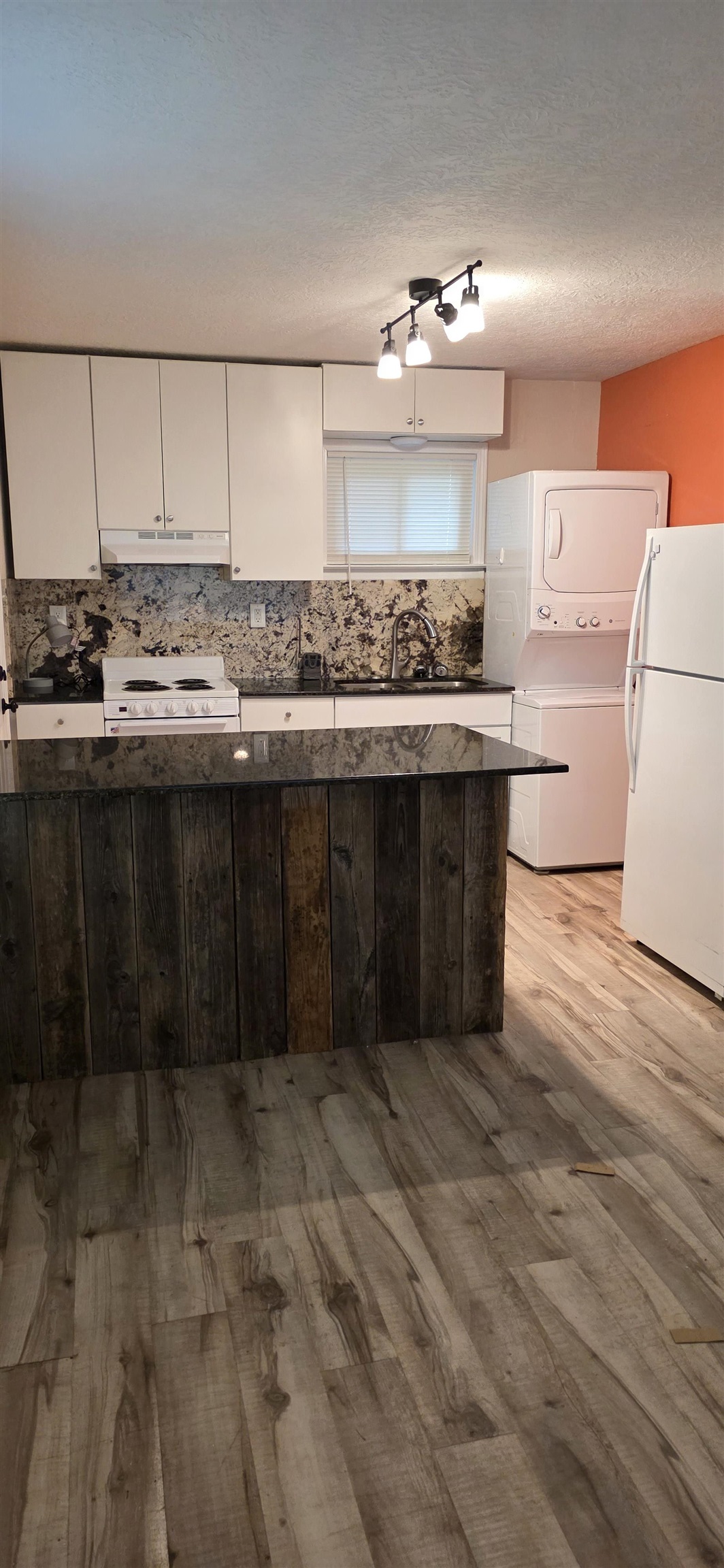 1195 Terry Road Vidor, TX 77662 - Photo 8 of 12