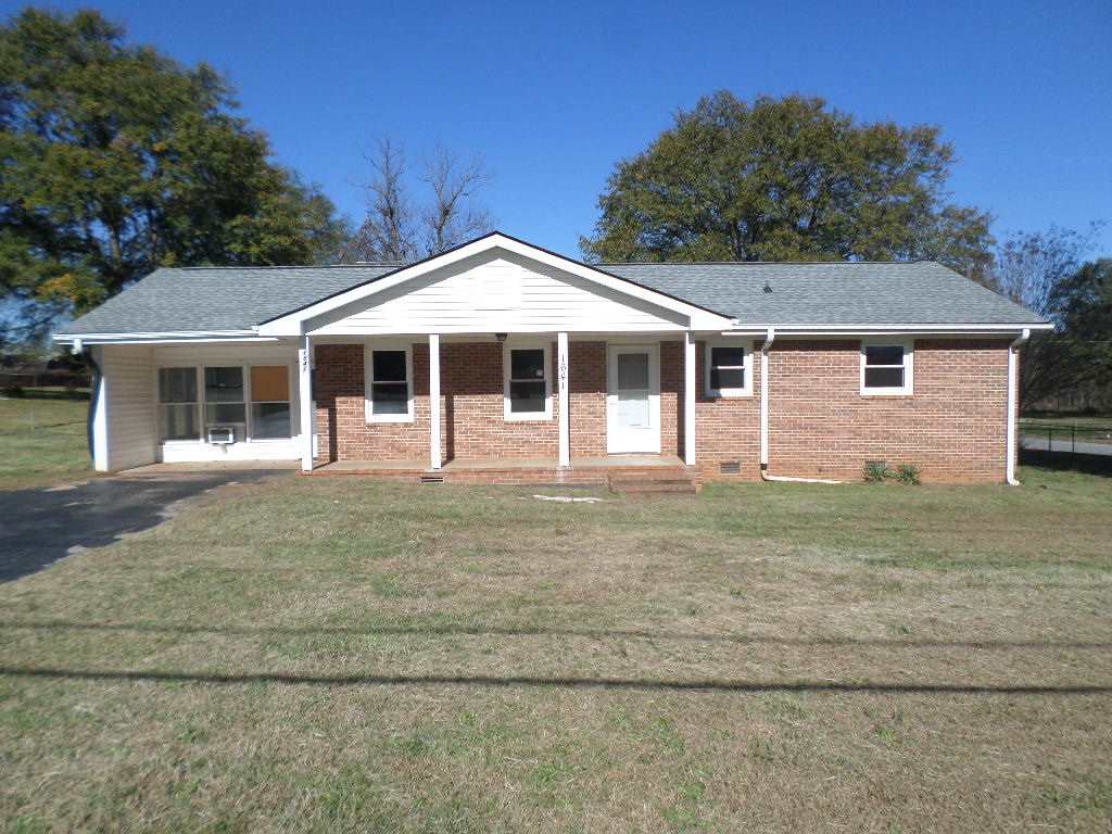 1641 Campton Road Inman, SC 29349 - Photo 1 of 25
