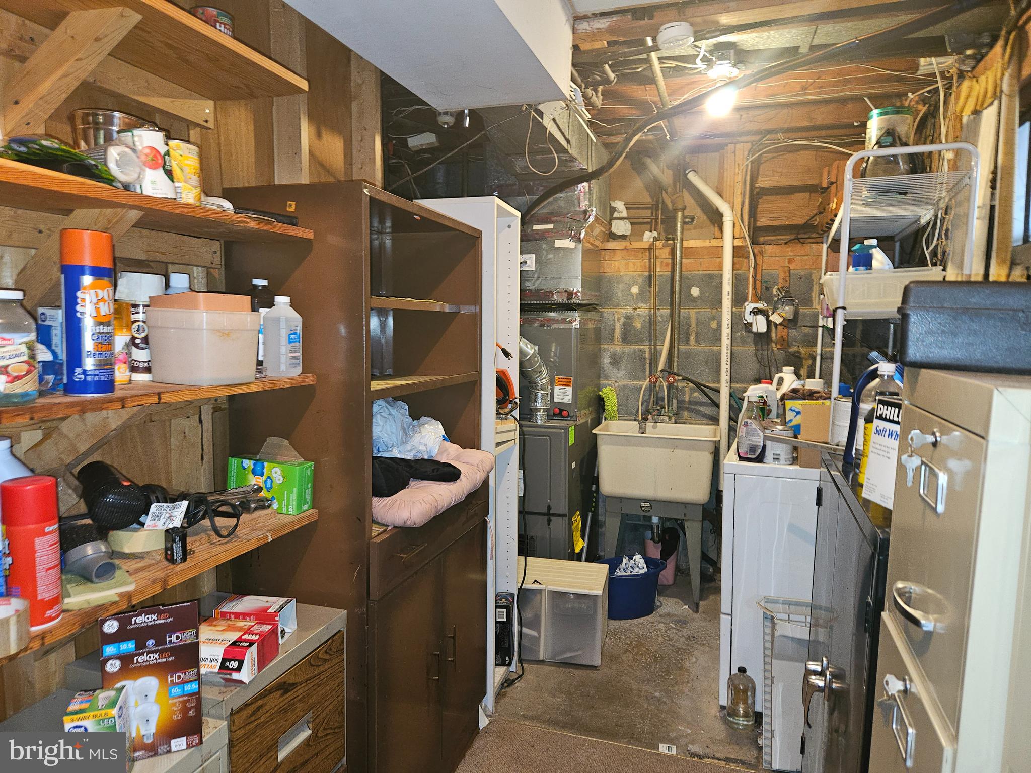 4523 Kinmount Road Lanham, MD 20706 - Photo 33 of 38 a view of retail shops