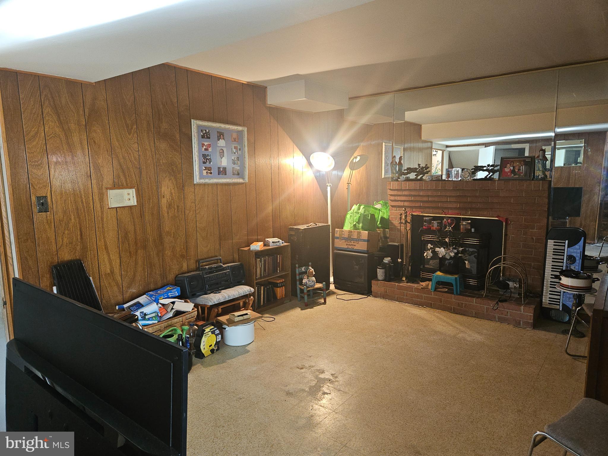 4523 Kinmount Road Lanham, MD 20706 - Photo 34 of 38 a view of a room with gym equipment