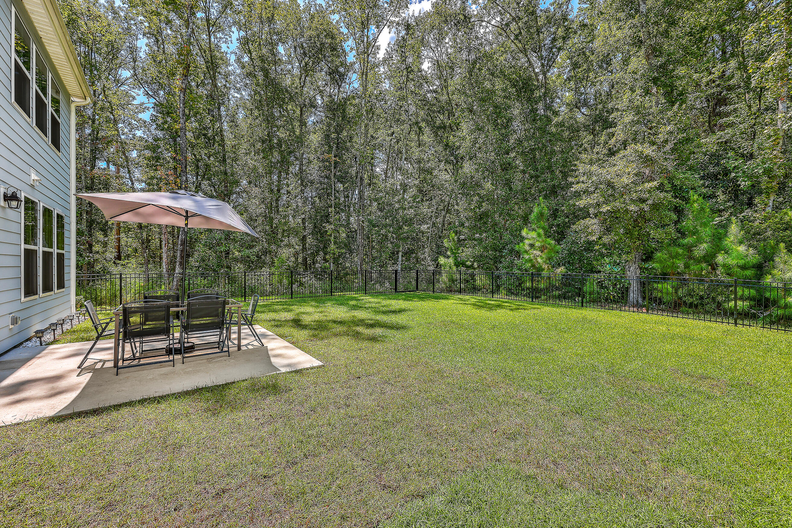 2318 Chisol Plow Street Mount Pleasant, SC 29466 - Photo 35 of 44 ZYN_8129_30_31_32_33_34_35