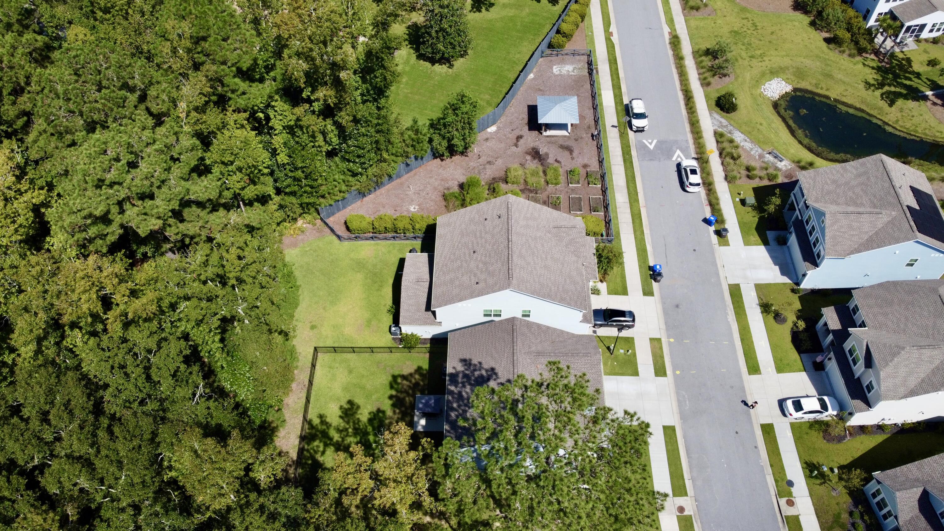 2318 Chisol Plow Street Mount Pleasant, SC 29466 - Photo 40 of 44 04138D91-3AA5-40CE-AF54-5D32F548F413_1_2