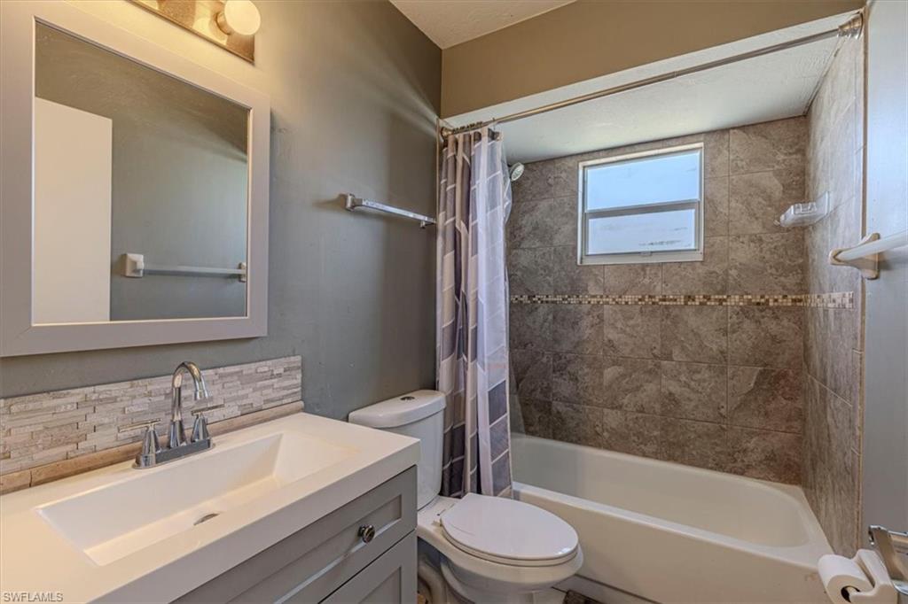 17328 Castile Road Fort Myers, FL 33967 - Photo 15 of 35