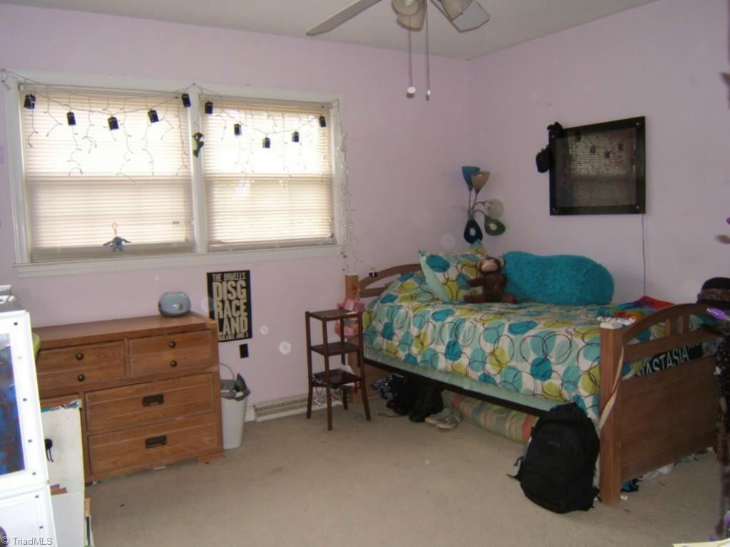 2991 Hickory Tree Road Winston-Salem, NC 27127 - Photo 11 of 26 Bedroom 2.