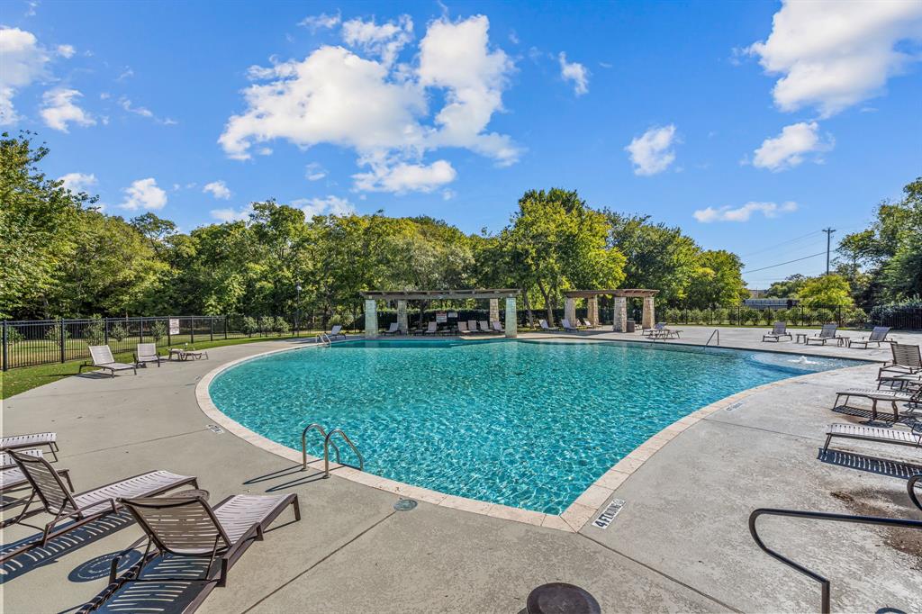 2243 Big Valley Road Allen, TX 75013 - Photo 31 of 35 one of two community pools