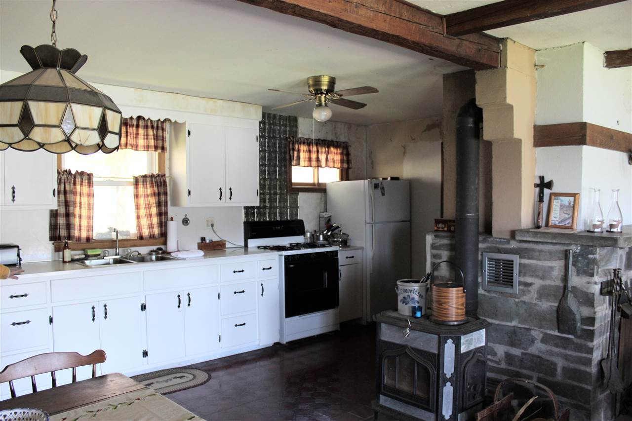 472 Beach Road Woodford, VT 05201 - Photo 12 of 20 Gallery Image 12