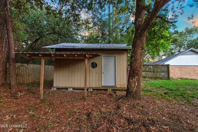 $189,000 | 7020 Red Bud Lane, Ocean Springs, MS 39564