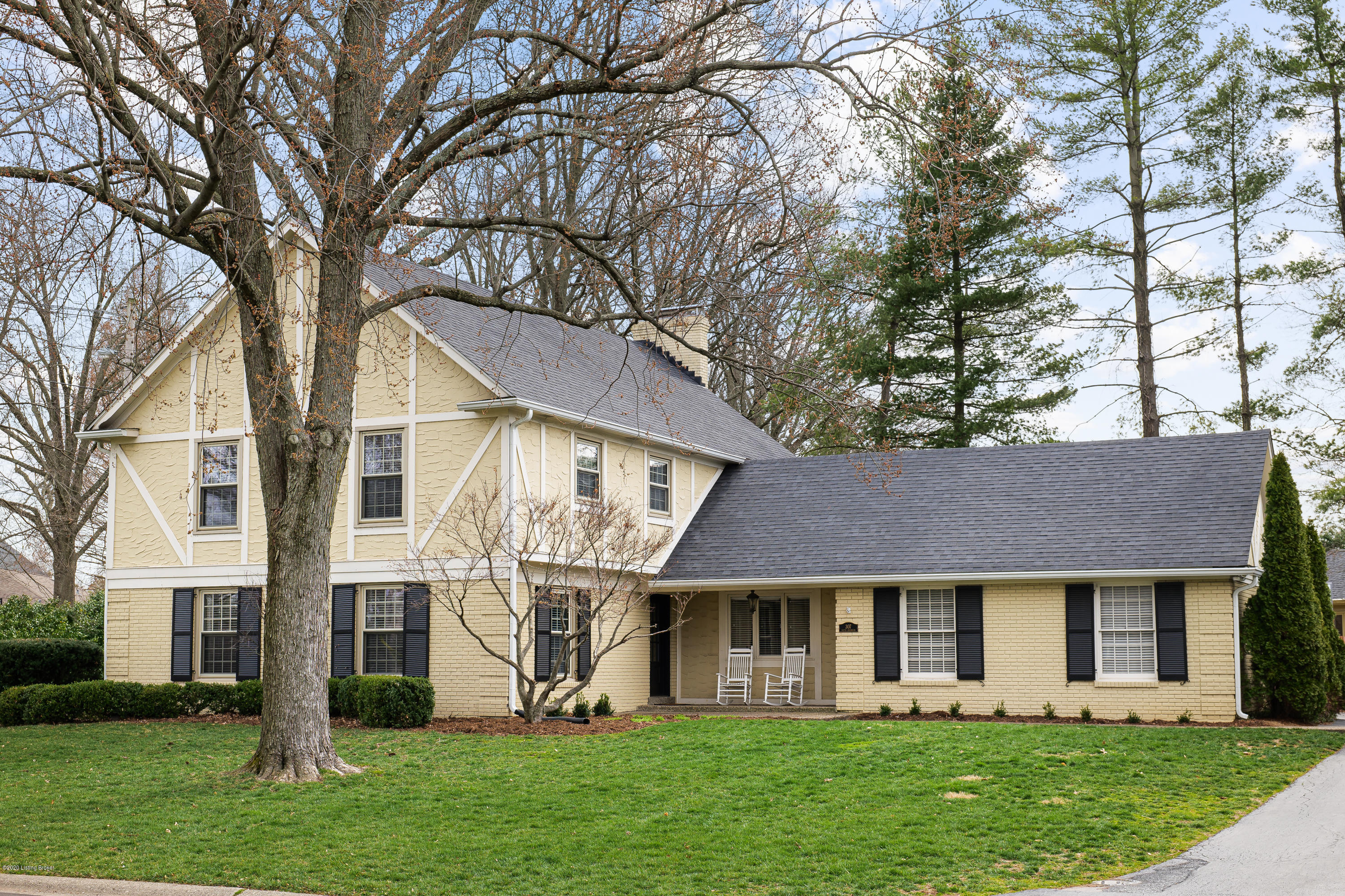 307 South Chadwick Road Louisville, KY 40222 - Photo 1 of 39 307 S. Chadwick