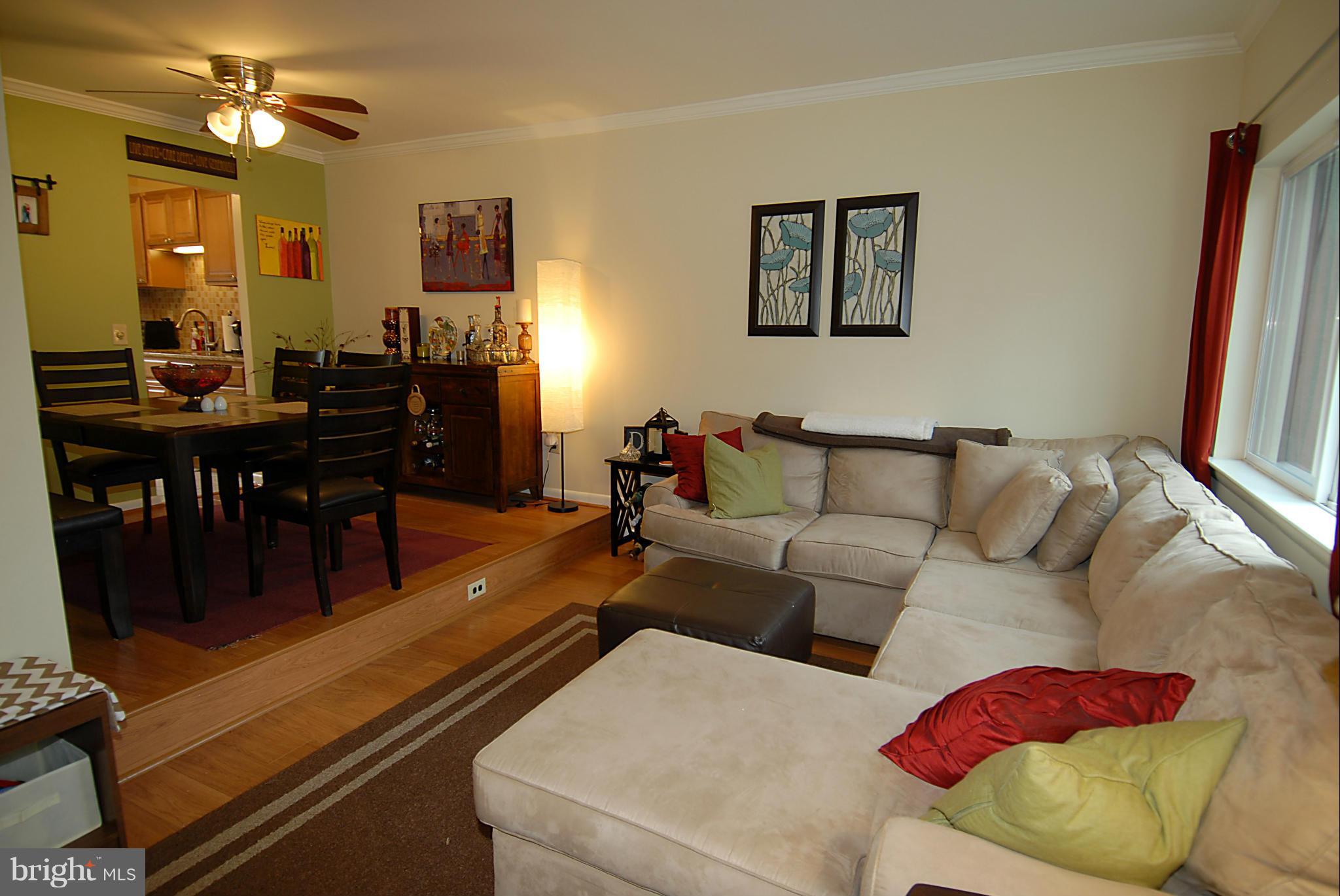 11928 Barrel Cooper Court Reston, VA 20191 - Photo 9 of 30 Family Room