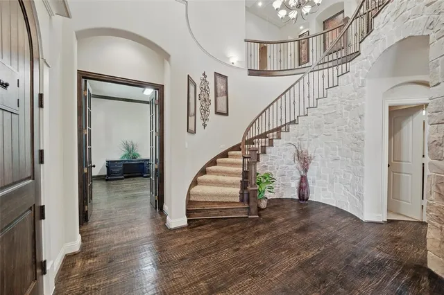 $858,900 | 112 Aransas Drive, Irving, TX 75039