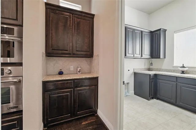 $858,900 | 112 Aransas Drive, Irving, TX 75039