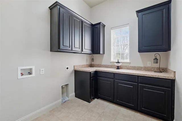 $858,900 | 112 Aransas Drive, Irving, TX 75039