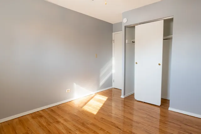 $349,900 | 71 Cambridge Lane, Glendale Heights, IL 60139