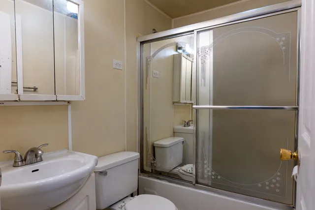 $349,900 | 71 Cambridge Lane, Glendale Heights, IL 60139