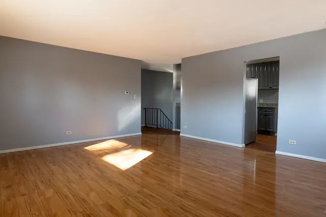 $349,900 | 71 Cambridge Lane, Glendale Heights, IL 60139