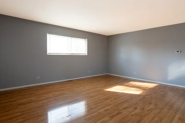 $349,900 | 71 Cambridge Lane, Glendale Heights, IL 60139