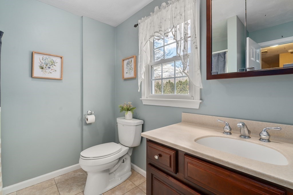 4 Whitney Road Hopedale, MA 01747 - Photo 25 of 32 Gallery Image 25