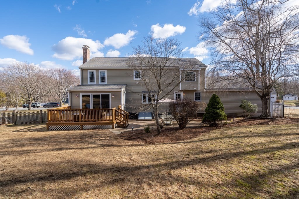 4 Whitney Road Hopedale, MA 01747 - Photo 30 of 32 Gallery Image 30