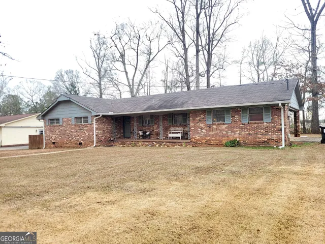 $189,900 | 4223 37th Court Southwest, Lanett, AL 36863