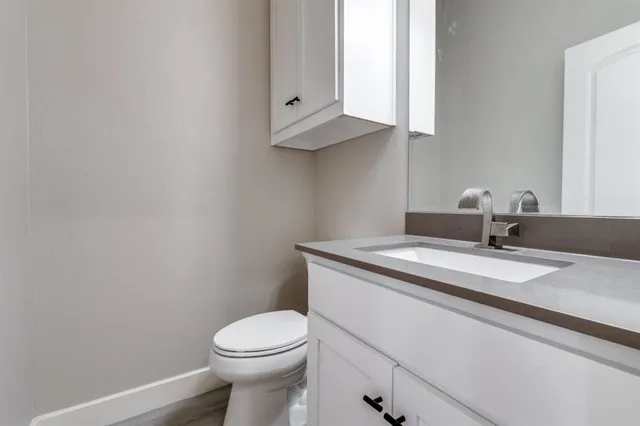 $2,100 | 2247 Dorian Place, Dallas, TX 75228