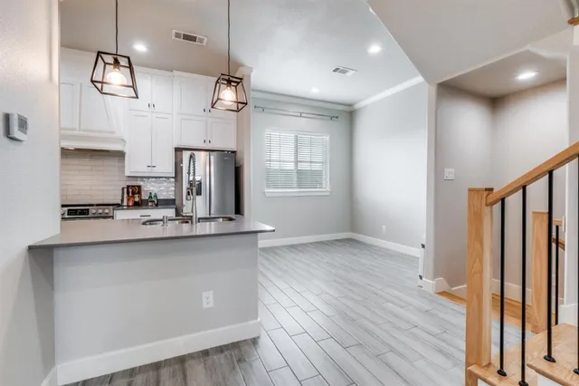 $2,100 | 2247 Dorian Place, Dallas, TX 75228