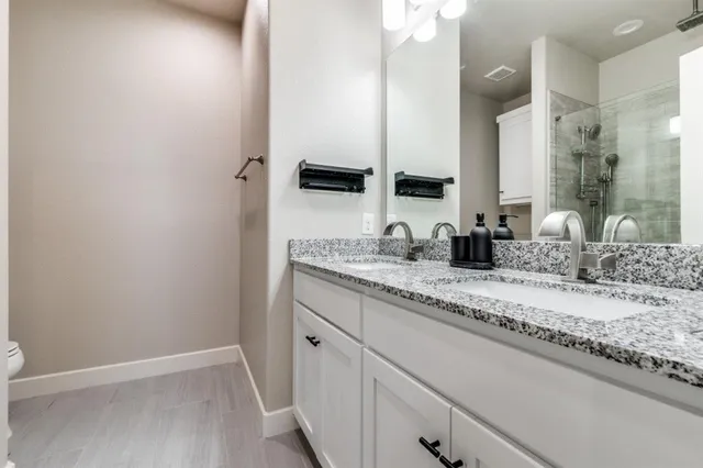 $2,100 | 2247 Dorian Place, Dallas, TX 75228