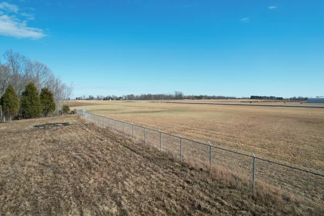 $255,000 | 1 Highway 41n Tn Cedar Hill, Cedar Hill, TN 37032