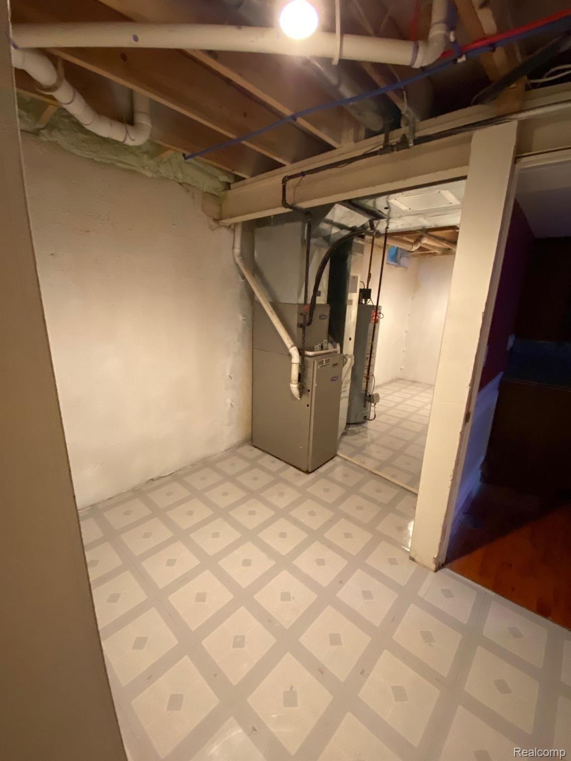 1603 Angela Road Walled Lake, MI 48390 - Photo 75 of 76 angela 2.jpg