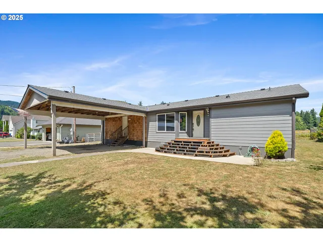 a black and white photo of a floor plan