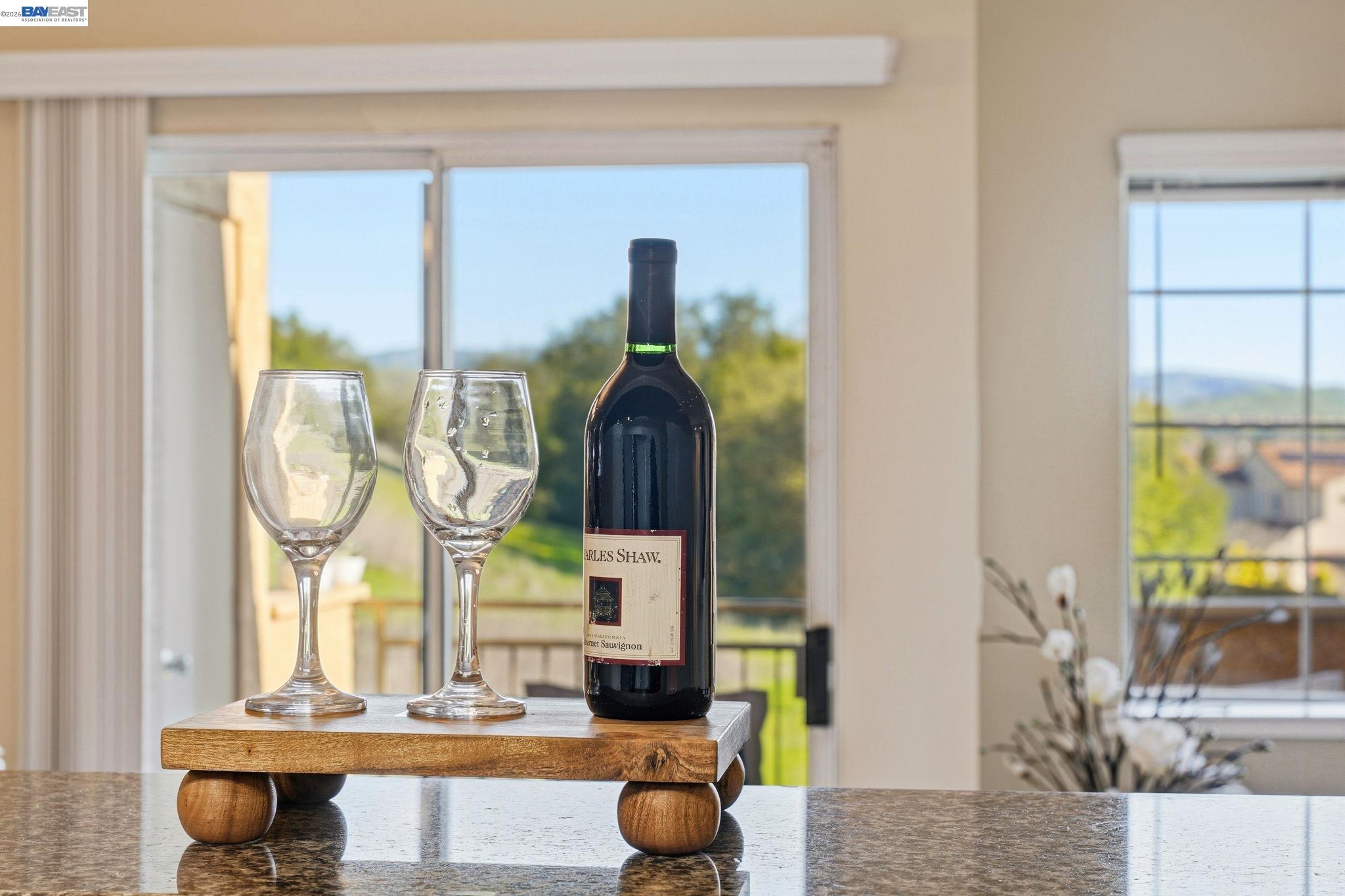490 Bollinger Canyon Lane, Unit 367 San Ramon, CA 94582 - Photo 12 of 32 a living room with furniture and a window