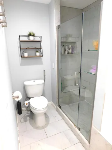 $389,900 | 220 South Division Street, Zeeland, MI 49464