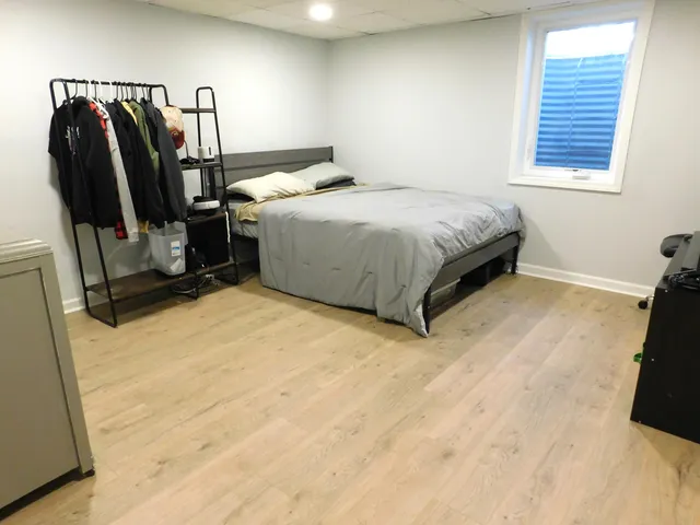 $389,900 | 220 South Division Street, Zeeland, MI 49464