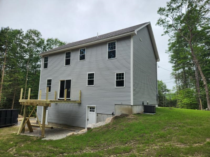 27 Reservation Road Deerfield, NH 03037 - Photo 3 of 9