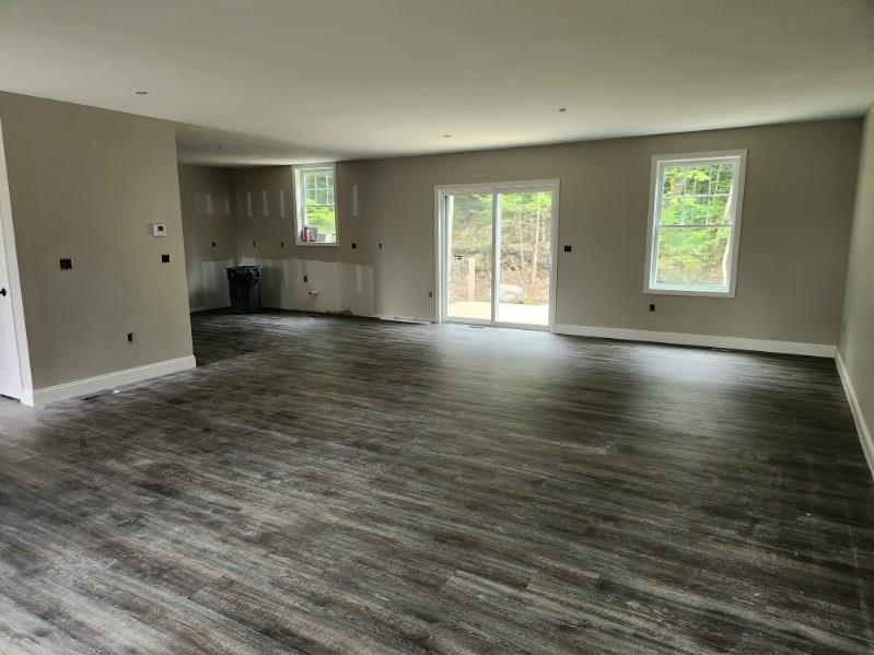 27 Reservation Road Deerfield, NH 03037 - Photo 4 of 9