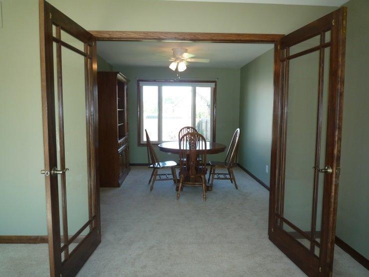 9945 Redbud Road Munster, IN 46321 - Photo 5 of 10 740x555