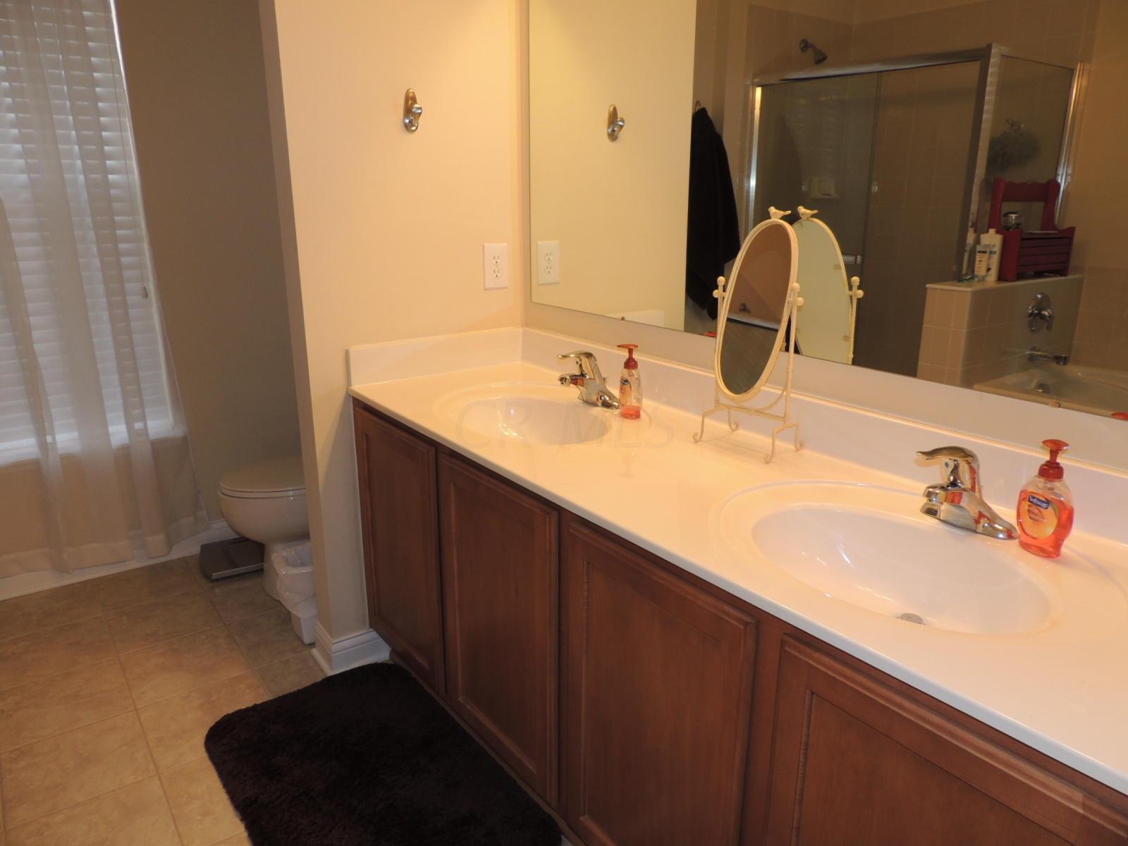 5989 Meehan Road Dublin, OH 43016 - Photo 8 of 17 Gallery Image 8
