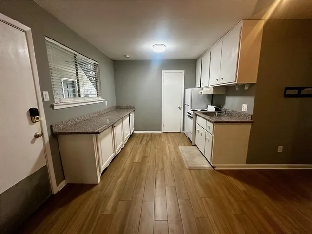 $1,350 | 816 Nashville Avenue, Unit D, New Orleans, LA 70115