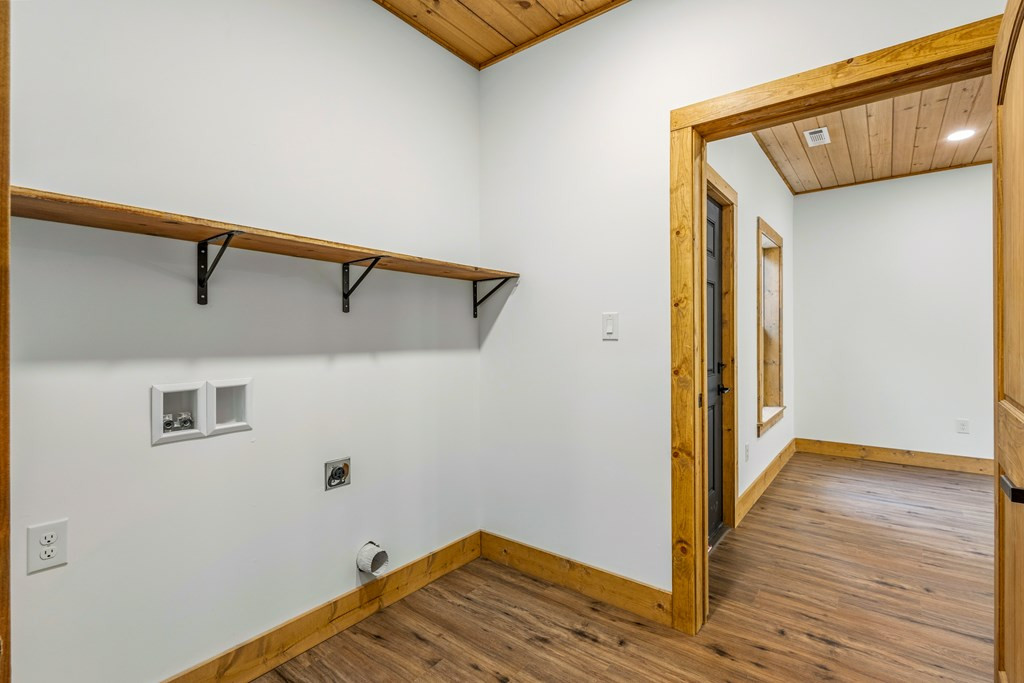342 Hunter Ridge Murphy, NC 28906 - Photo 57 of 81 Laundry area