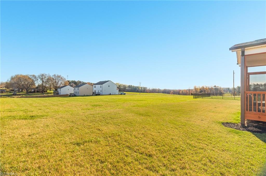 4217 Barrow Farm Road Kernersville, NC 27284 - Photo 39 of 48