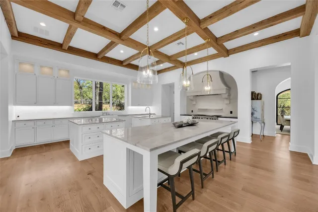 $7,500,000 | 5009 Timberline Drive, Austin, TX 78746