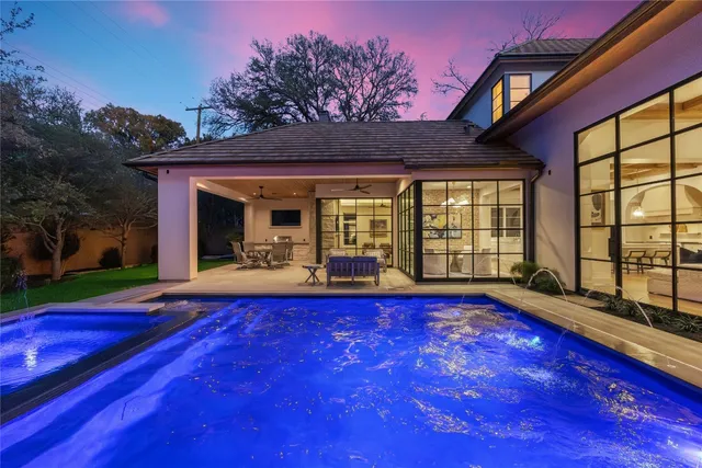 $7,500,000 | 5009 Timberline Drive, Austin, TX 78746