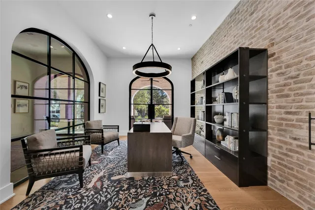 $7,500,000 | 5009 Timberline Drive, Austin, TX 78746