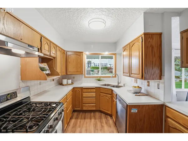 $575,000 | 1325 Northwest 9th Street, Gresham, OR 97030