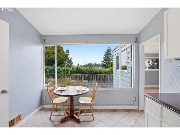 $575,000 | 1325 Northwest 9th Street, Gresham, OR 97030