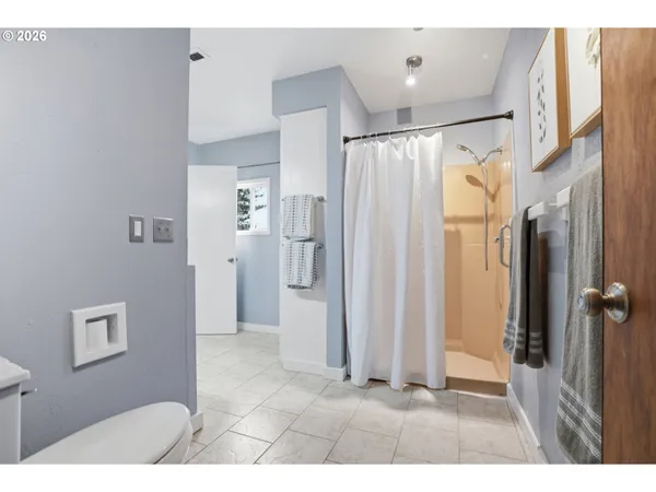 $575,000 | 1325 Northwest 9th Street, Gresham, OR 97030