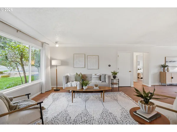 $575,000 | 1325 Northwest 9th Street, Gresham, OR 97030