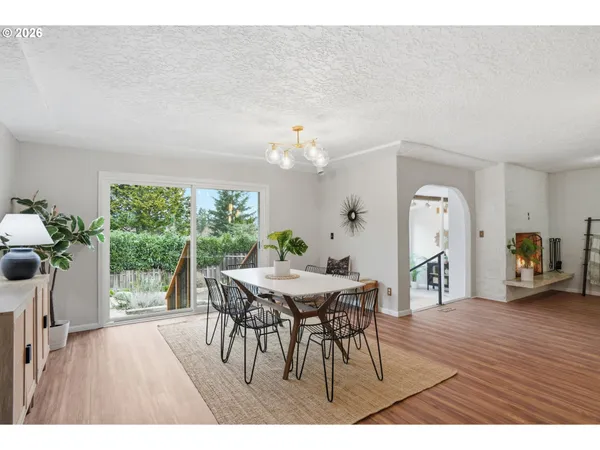 $575,000 | 1325 Northwest 9th Street, Gresham, OR 97030